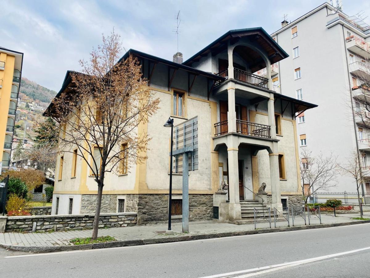 アオスタCasa Dei Leoniアパートメント エクステリア 写真