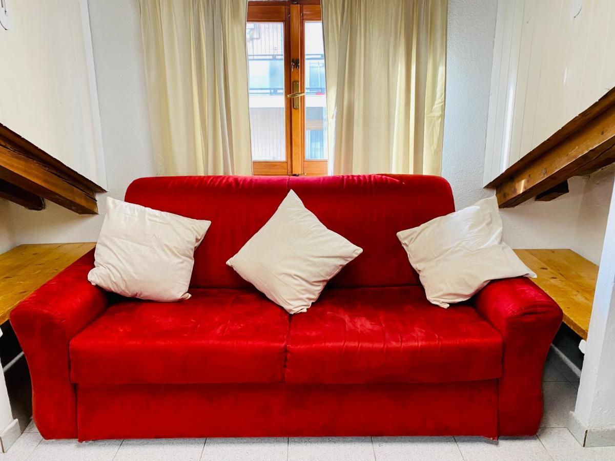アオスタCasa Dei Leoniアパートメント エクステリア 写真