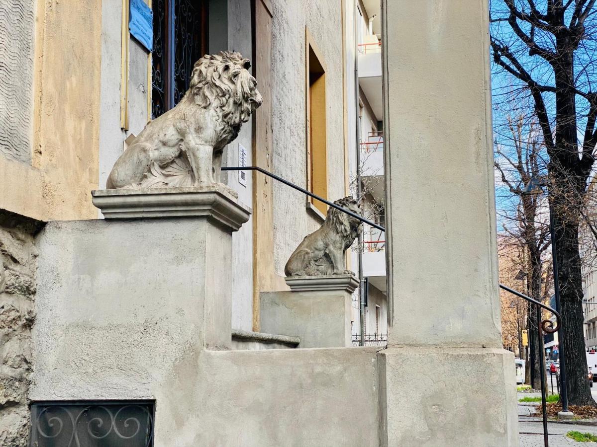 アオスタCasa Dei Leoniアパートメント エクステリア 写真